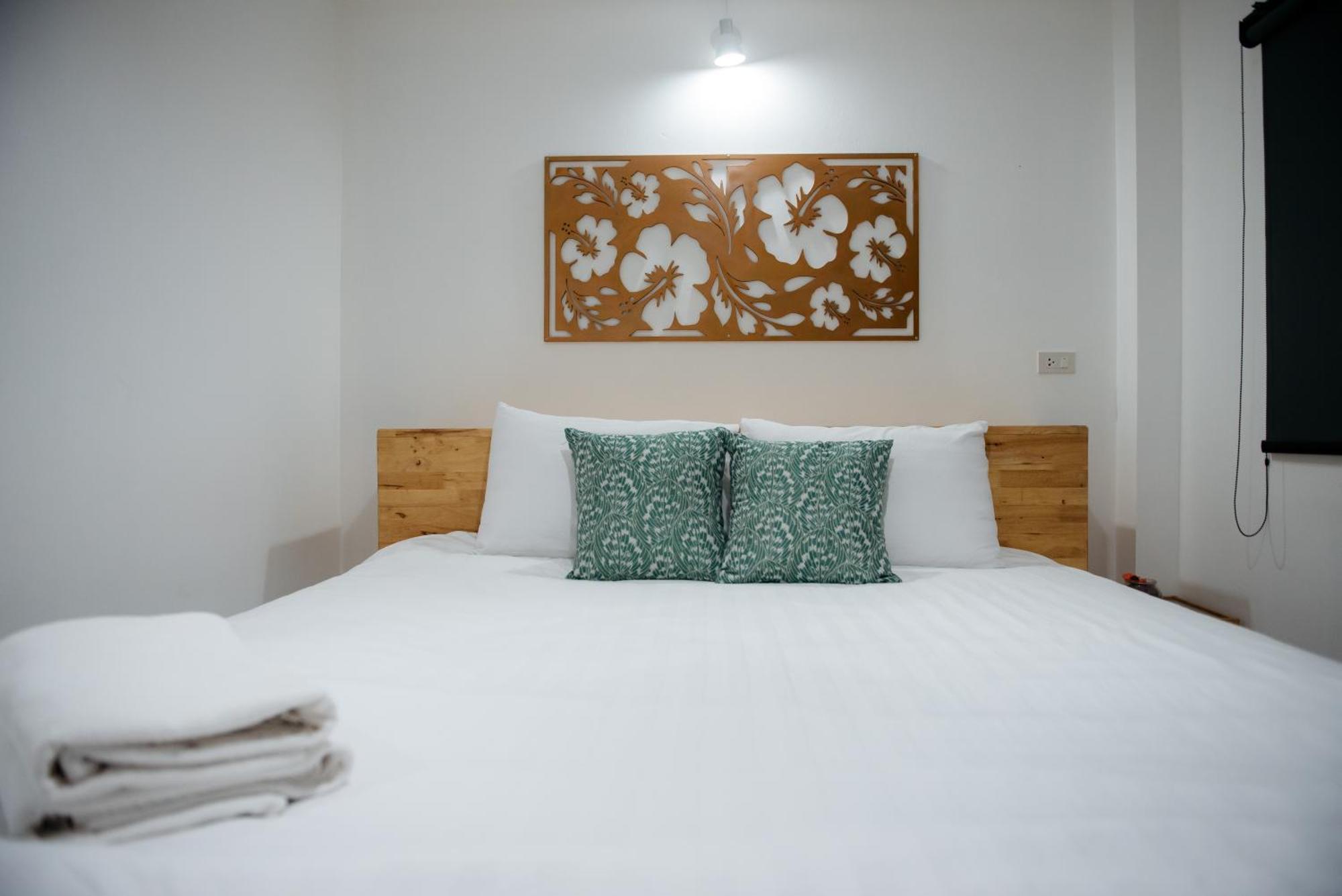 Lamoon Boutique Hotel Suphanburi Exteriör bild